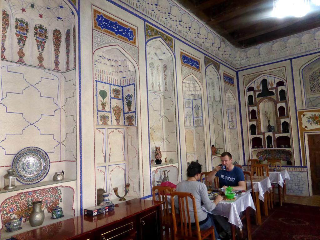 Отель Hovli Poyon Бухара Экстерьер фото